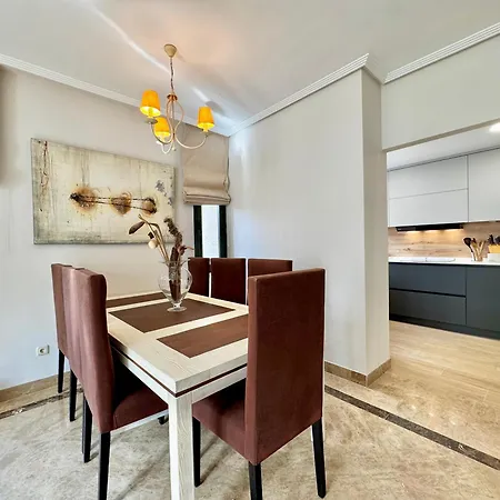 Rs 12 Ii Luxury Center Of - Eaw Homes Марбелья