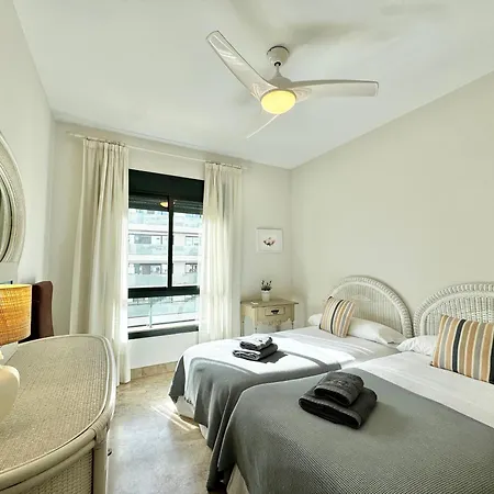 Apartment Rs 12 Ii Luxury Center Of - Eaw Homes