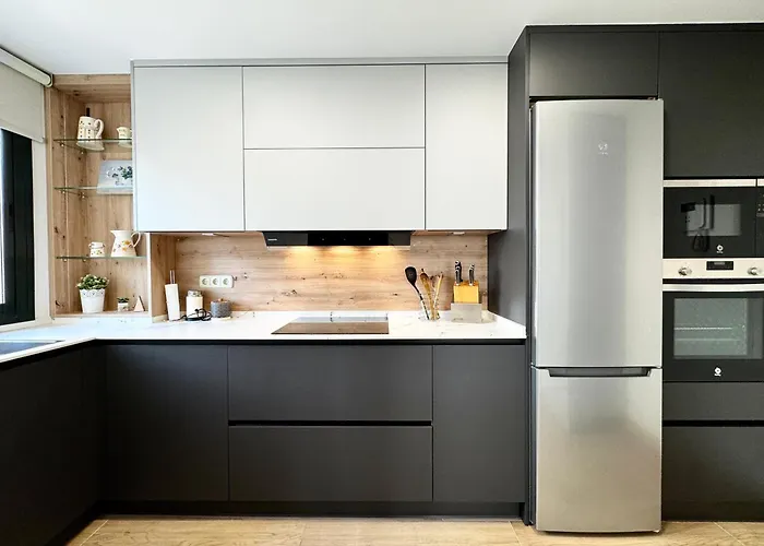 Rs 12 Ii Luxury Center Of - Eaw Homes 아파트