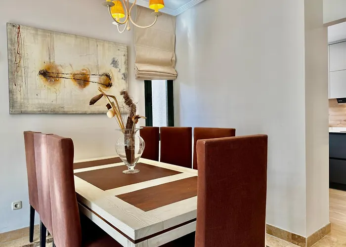 Rs 12 Ii Luxury Center Of - Eaw Homes