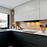 Rs 12 Ii Luxury Center Of - Eaw Homes *