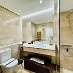 Rs 12 Ii Luxury Center Of - Eaw Homes *