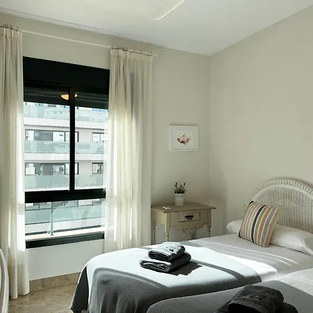 Rs 12 Ii Luxury Center Of - Eaw Homes